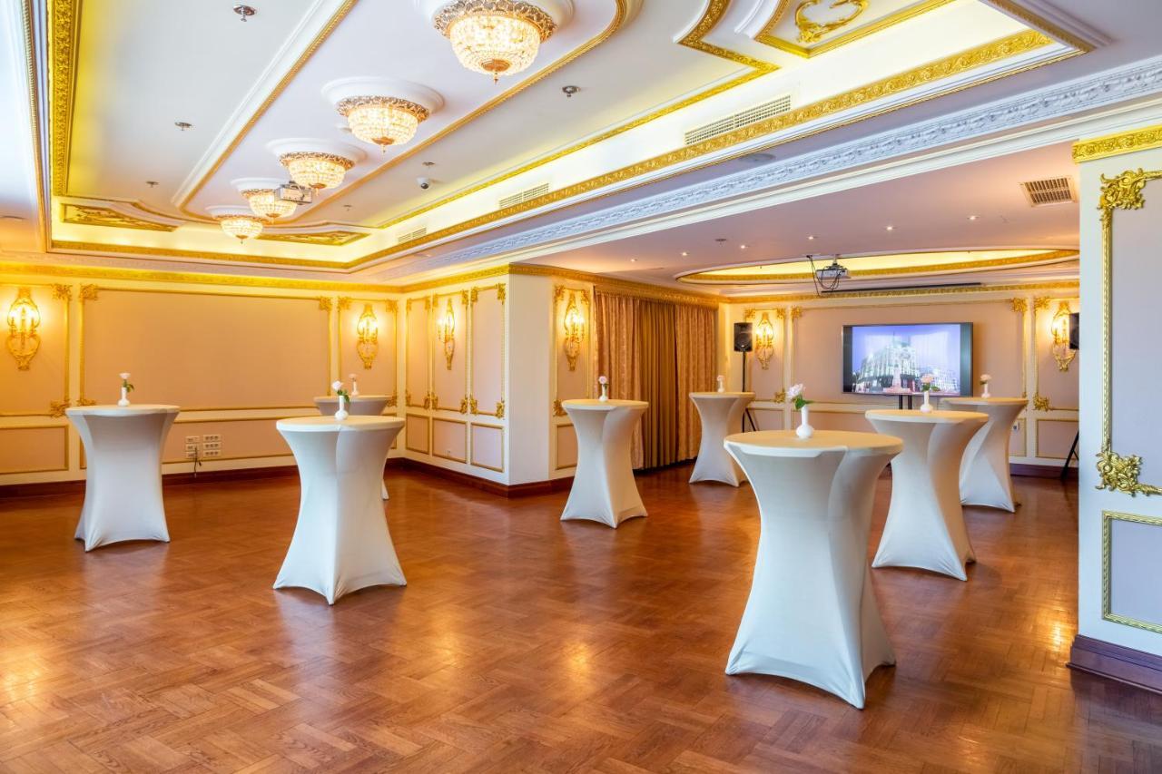 Hotel Moskva Belgrado Esterno foto